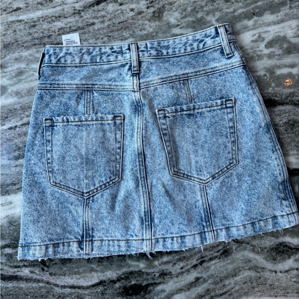 Abercrombie & Fitch Blue Denim Button Front Mini Skirt Size 4/27 - Picture 3 of 5